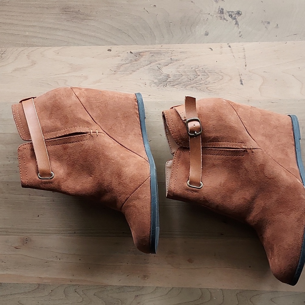 Booties - Picture 2 of 5